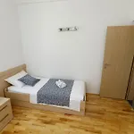 Apartman Sara & Nina *