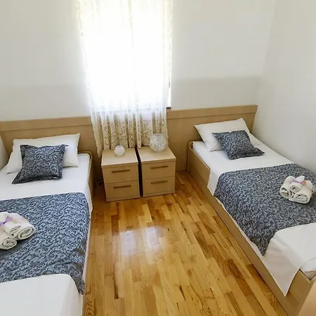 Apartamento Sara & Nina *