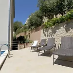 Apartman Sara & Nina *